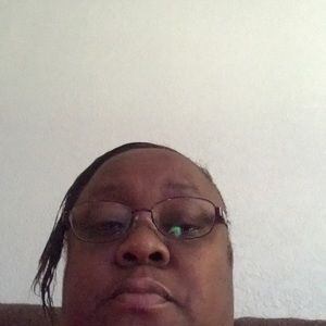 Meet your Posher, Eugenia